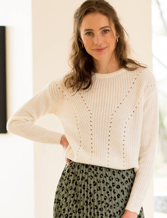 Pull col rond maille anglaise, détails ajourés (écru) Pull col rond maille anglaise, détails ajourés (écru)